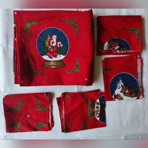 Christmas in Globe Scenes  Rectangular Table Cloth and Napkin Sets